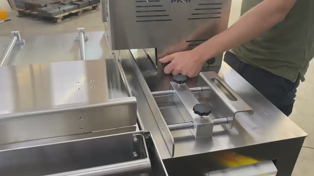 Video della taglierina per torrone SPRING: dettagli e utilizzo